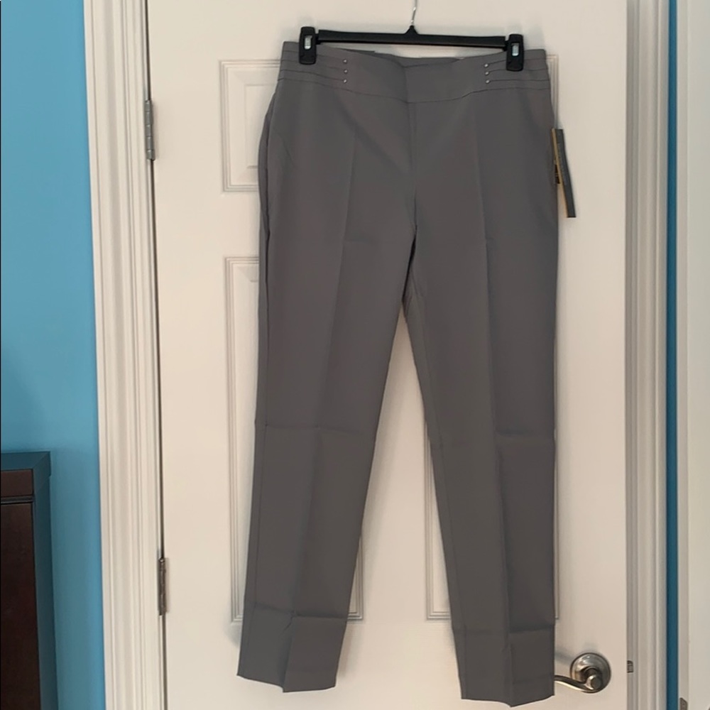 Grey pants slim leg